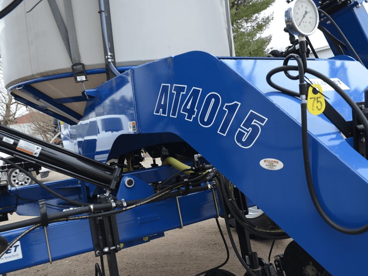 blu-jet-unverferth-4015-liquid-applicator-image-6