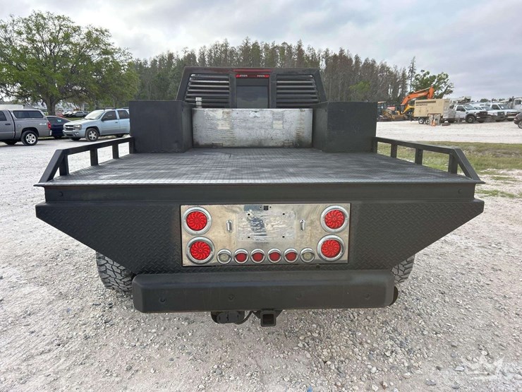 2015-gmc-sierra-3500-image-35