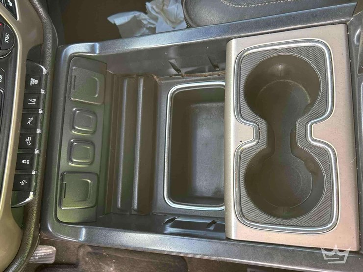 2015-gmc-sierra-3500-image-20