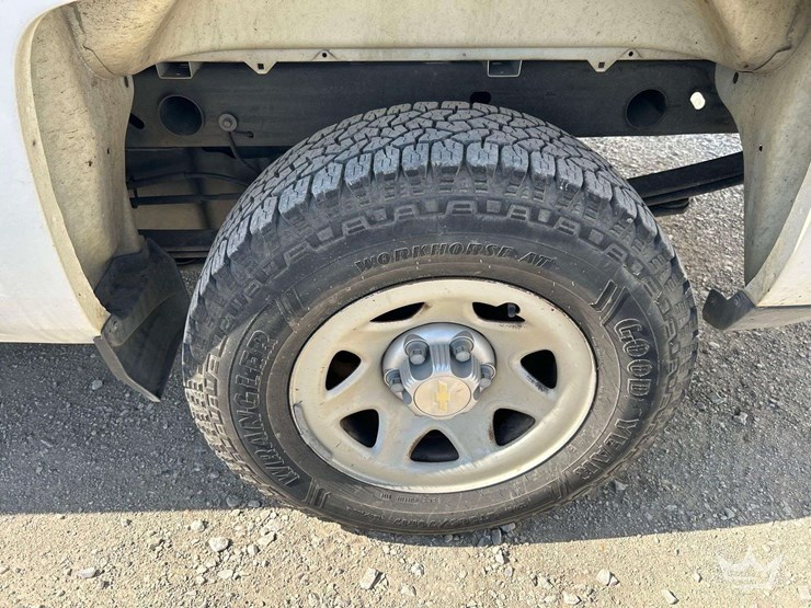 2017-chevrolet-silverado-1500-image-23