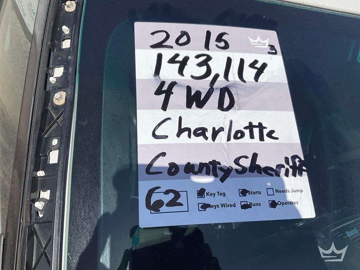 2015-ford-explorer-image-30