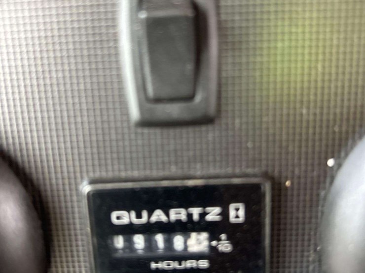 2005-freightliner-tropi-cal-t396-39ft.-class-a-motorhome-image-7