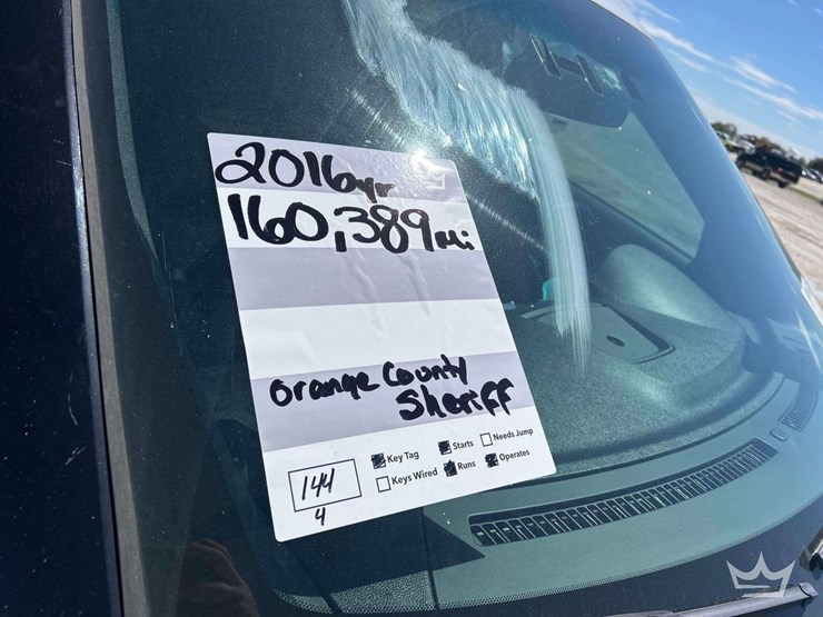 2016-ford-explorer-image-23