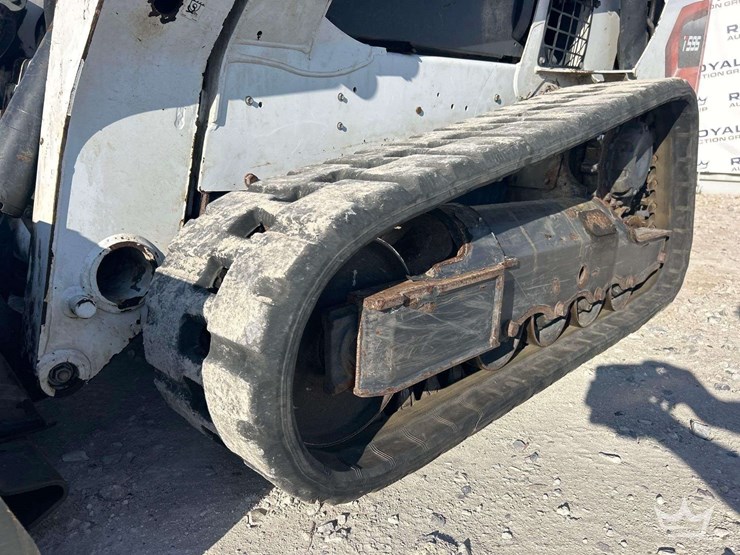 2023-bobcat-t595-image-27