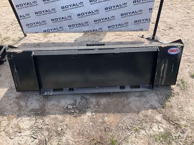 swict-66in-bucket-skid-steer-attachment-image-2