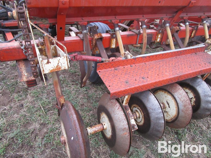 crustbuster-30'-hoe-drill-image-17