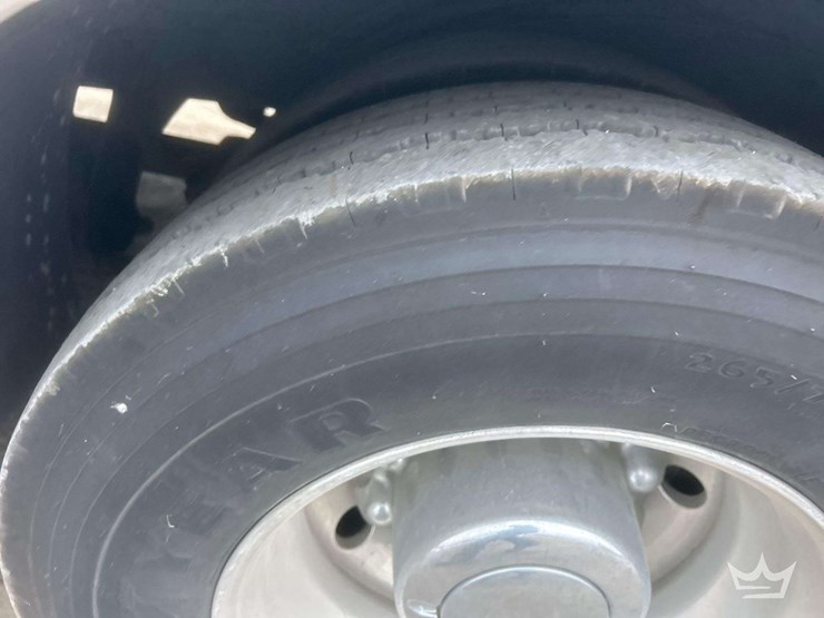 2006-international-durastar-4400-image-77