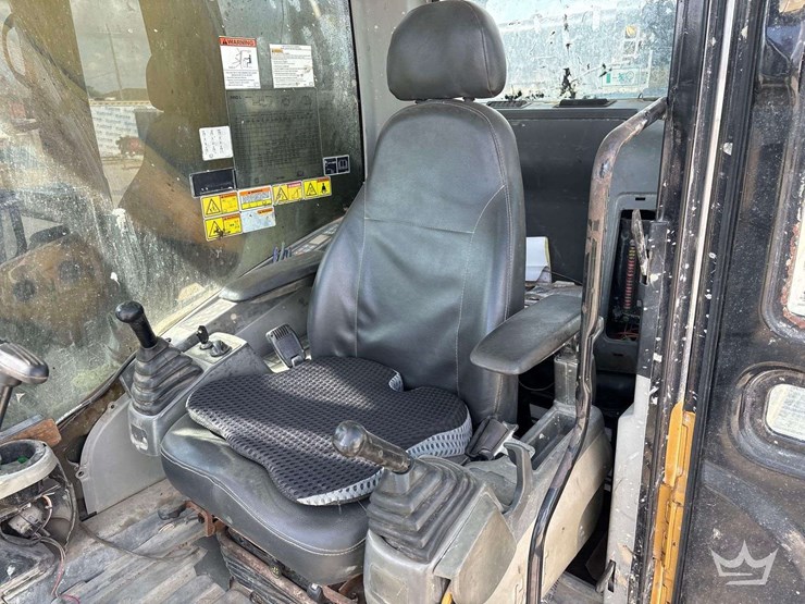 2009-caterpillar-345d-image-14