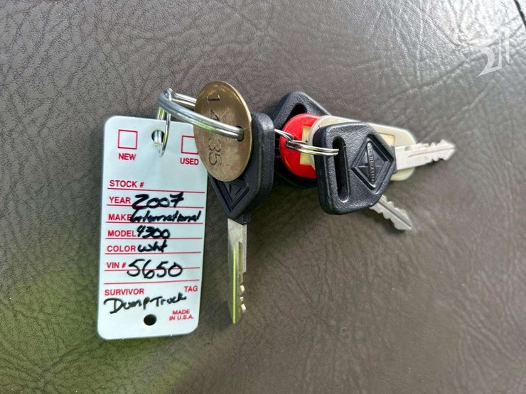 2007-international-durastar-4300-image-27