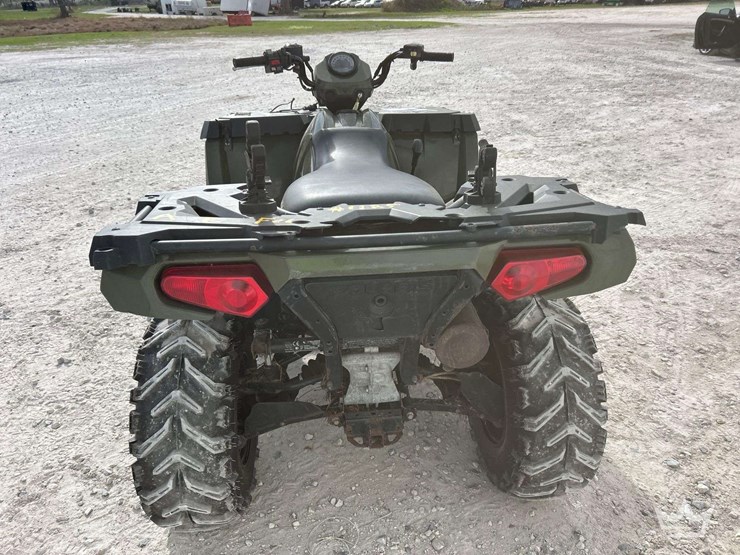 2015-polaris-sportsman-image-19