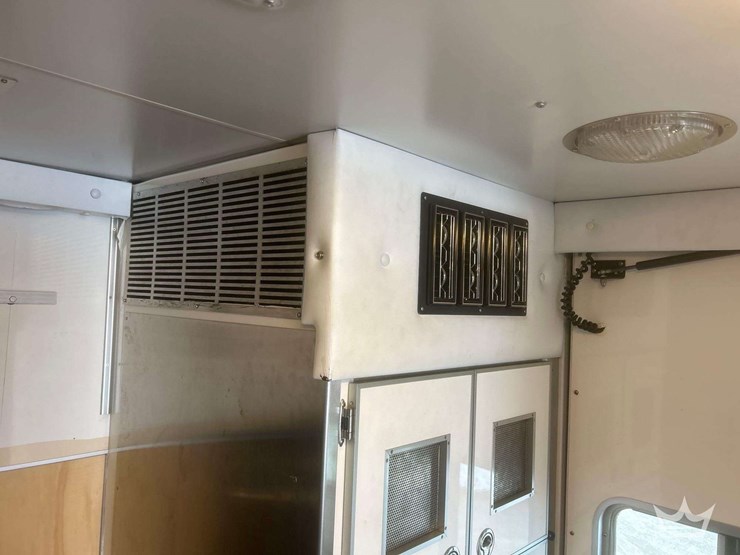 2006-international-durastar-4400-image-40