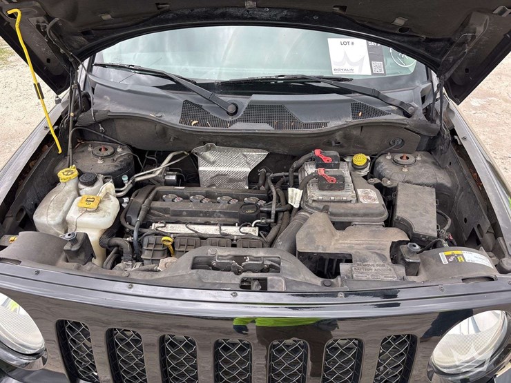 2016-jeep-patriot-sport-image-7