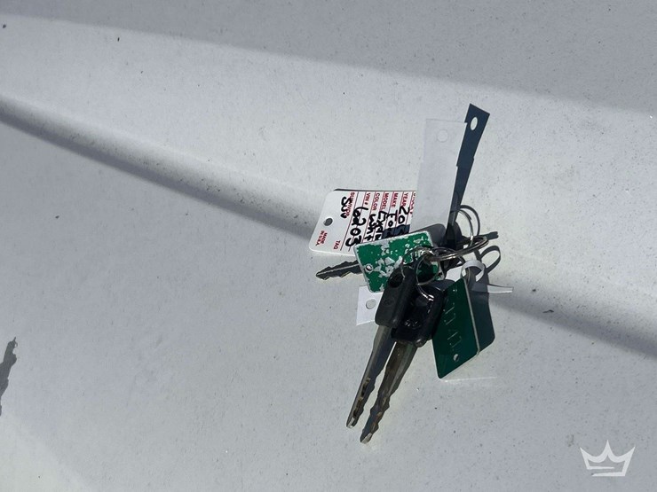 2015-ford-explorer-image-24