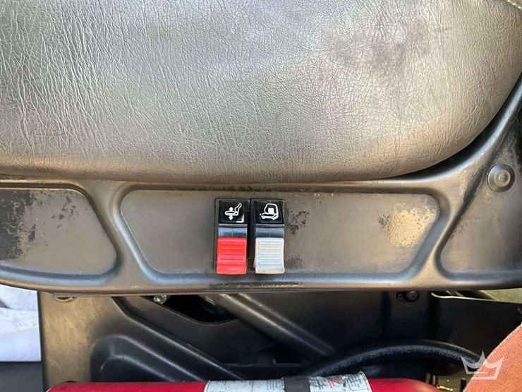 2015-international-prostar-image-14