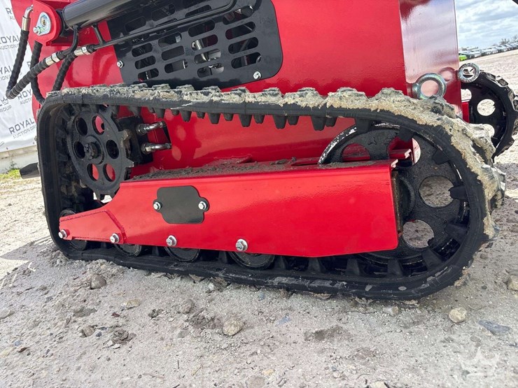 2025-ht360w-mini-walk-behind-track-loader-skid-steer-image-34