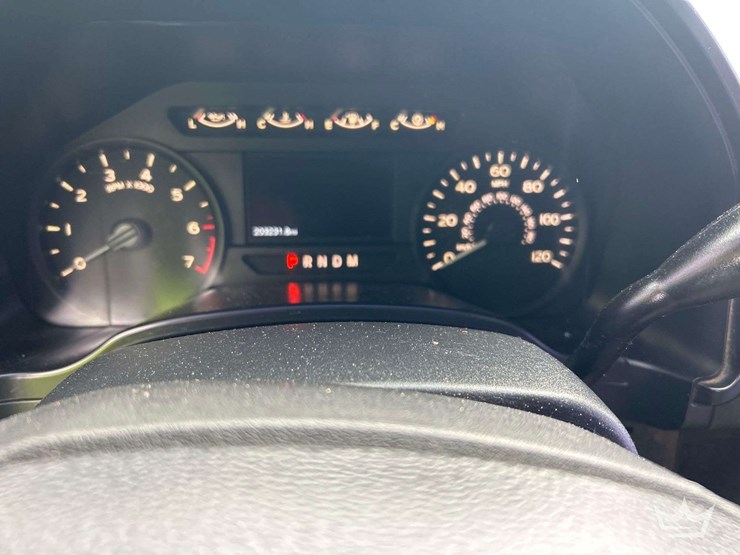 2018-ford-f150-image-12