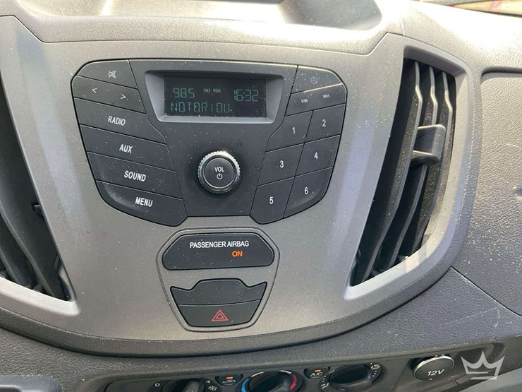 2015-ford-transit-image-15