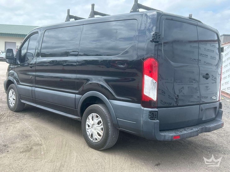 2015-ford-transit-image-4