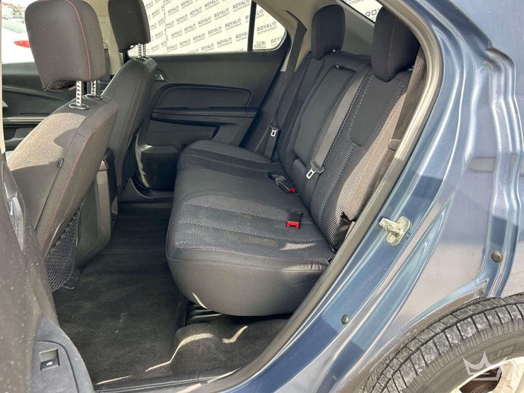 2012-chevrolet-equinox-image-16