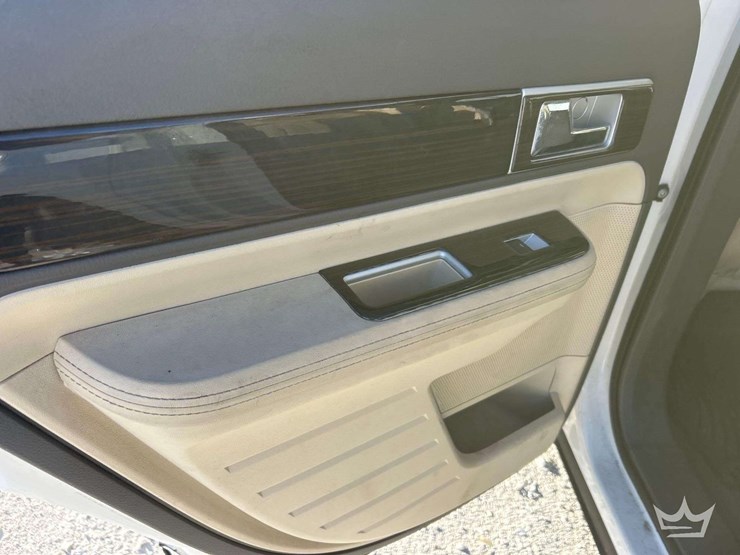 2008-lincoln-mkx-image-21