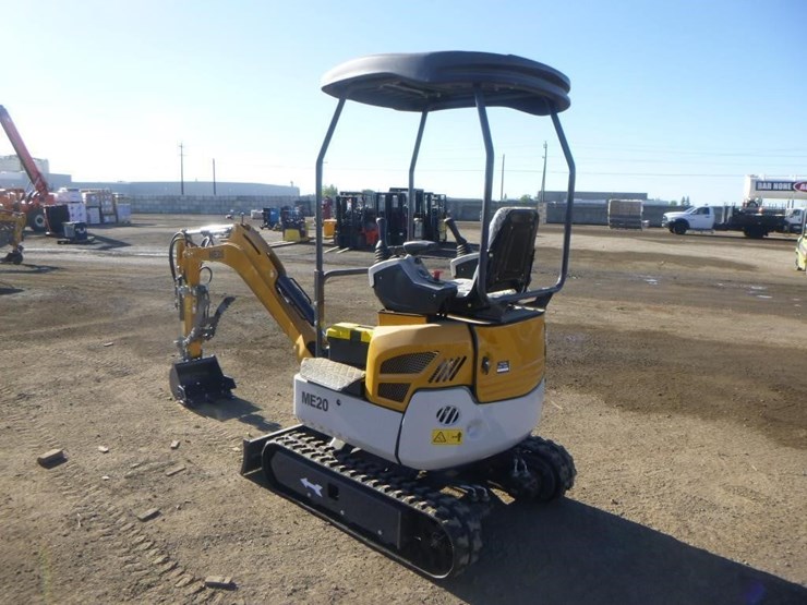 me20-hydraulic-excavator-image-4