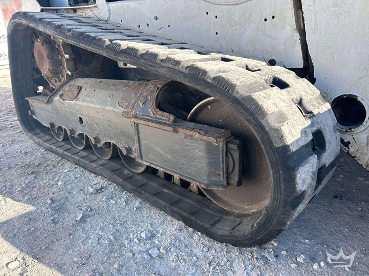 2023-bobcat-t595-image-28