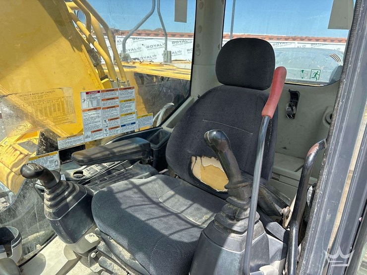 2014-kobelco-sk210-lc-image-30