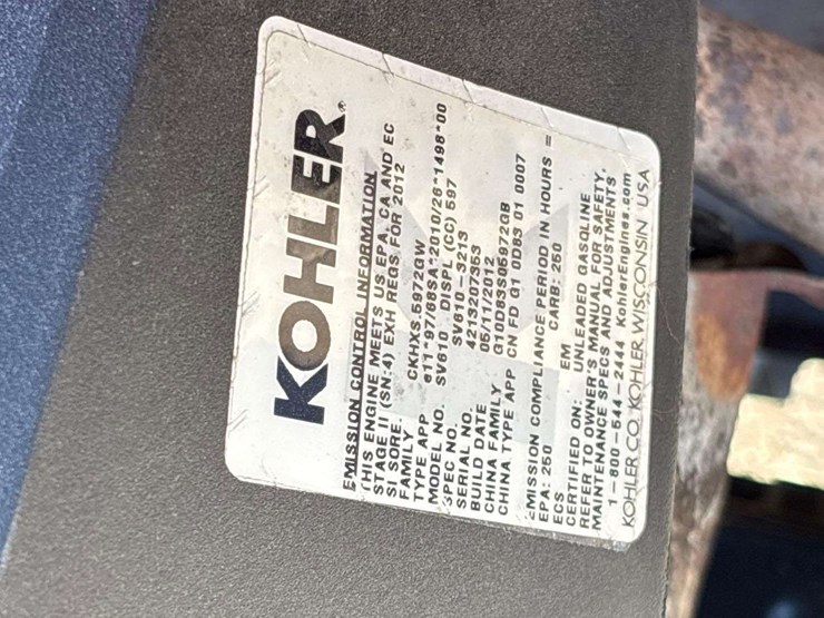 2012-husqvarna-yth21k46-46in.-riding-lawn-mowers-image-8