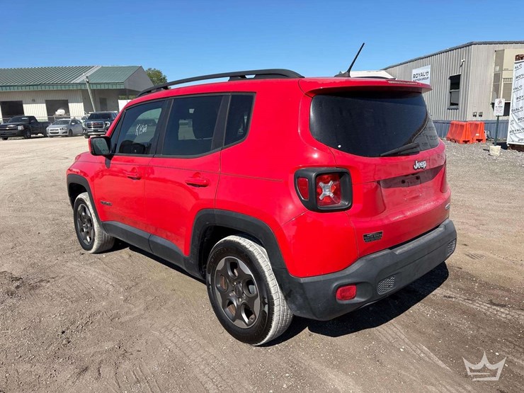 2015-jeep-renegade-image-4