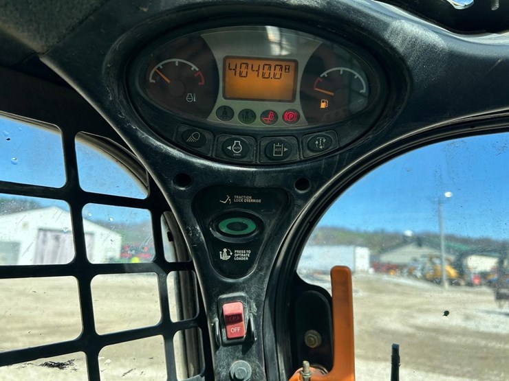 bobcat-t650-image-24