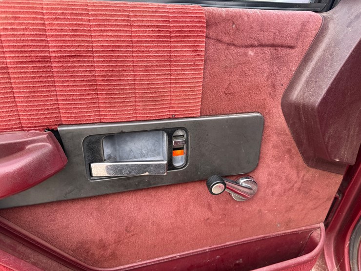 1992-chevrolet-gmt400-image-33