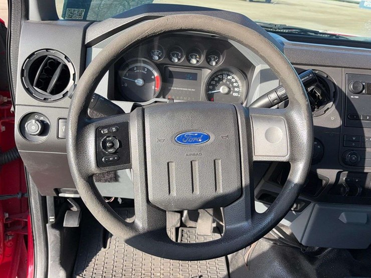 2013-ford-f350-image-18