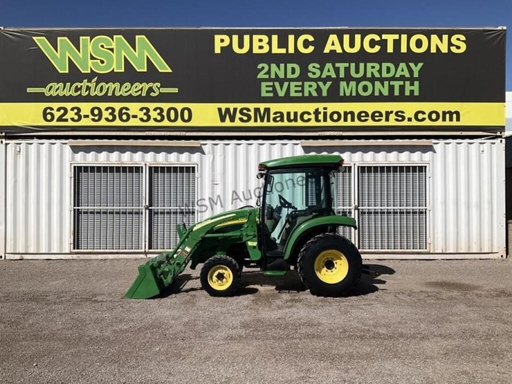 john-deere-3320-image-1
