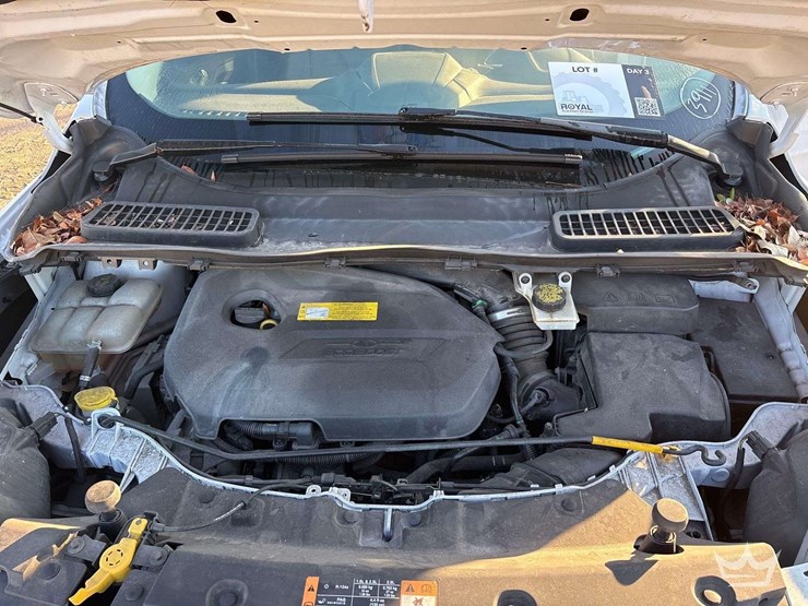 2016-ford-escape-image-7