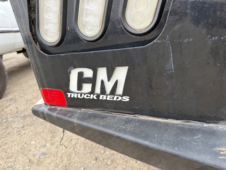 2005-gmc-2500-image-10