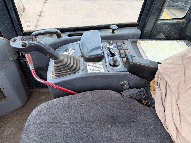 2007-komatsu-wa250-5l-image-53