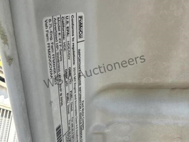 2015-ford-f550-image-22