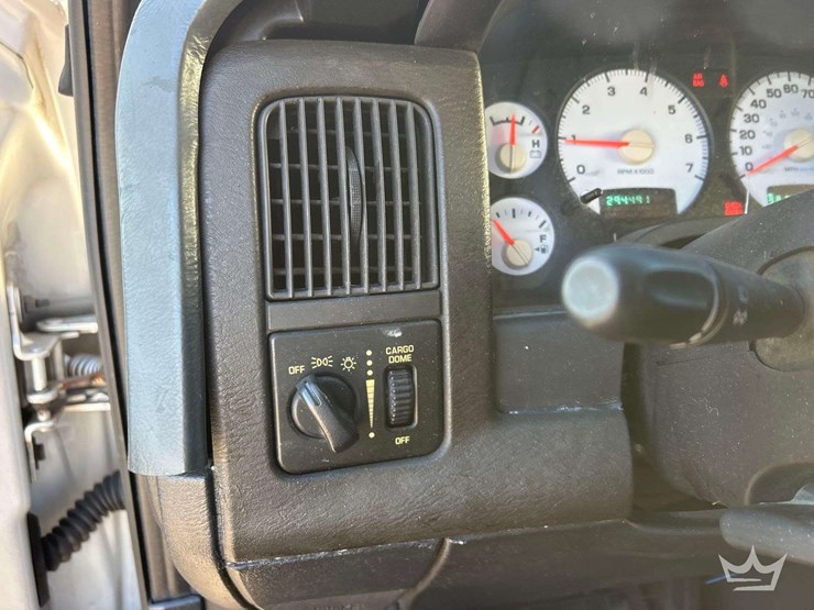 2003-dodge-ram-1500-image-15