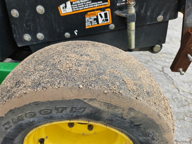 john-deere-800-image-28