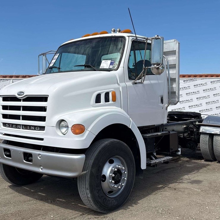 2003 STERLING L7500