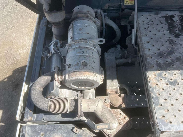 2017-link-belt-350-x4-image-31