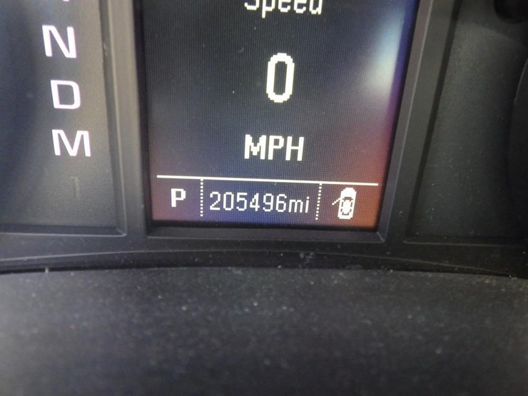 2016-chevrolet-1500-image-14