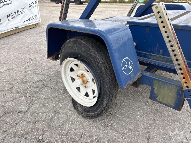 2012-addco-dh250-fm-towable-solar-message-board-image-11