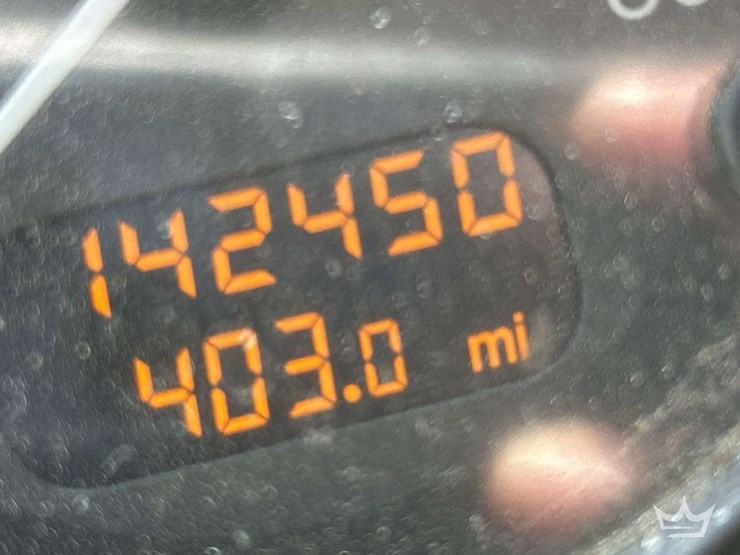 2017-peterbilt-320-image-6