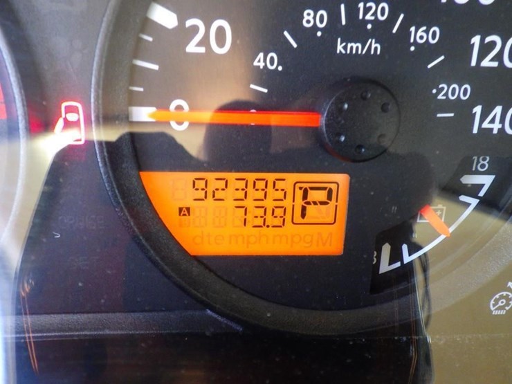 2019-nissan-frontier-image-12