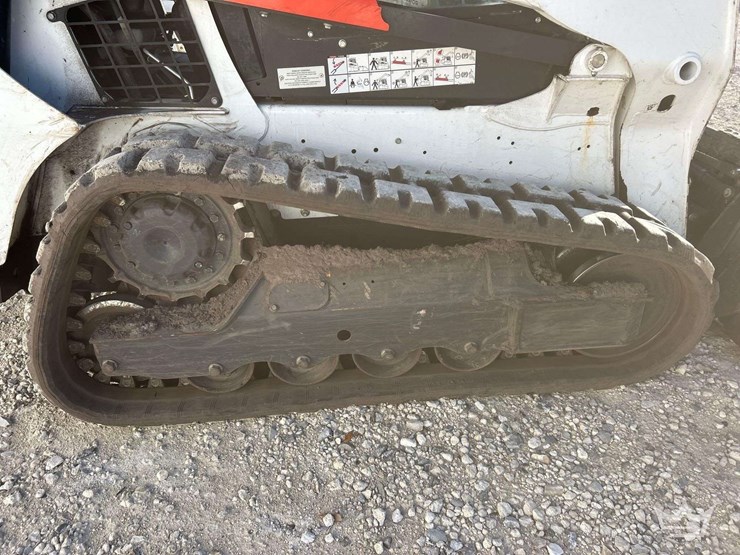 2023-bobcat-t595-image-10