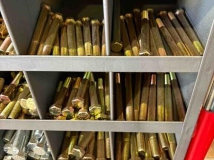 72-hole-bolt-bin-with-hardware-image-3