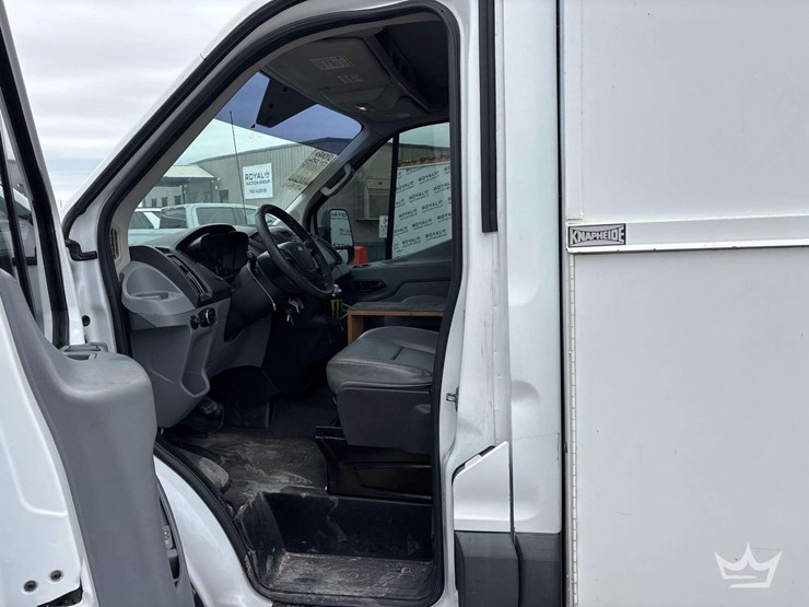 2016-ford-transit-image-14