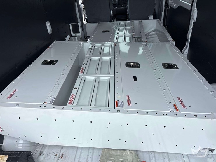 2017-ford-transit-image-23