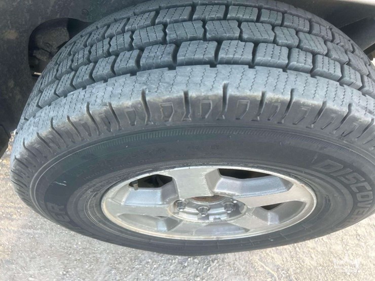 2004-chevrolet-blazer-image-22